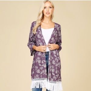 ‼️JUST IN‼️ Crescent Vivian floral tasseled kimono